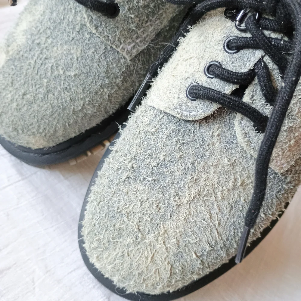 🎩 DARK ARTS VIBES 🎩 Raggedy stonewashed suede Dr. Martens derbies, Sz. L 5/ 36